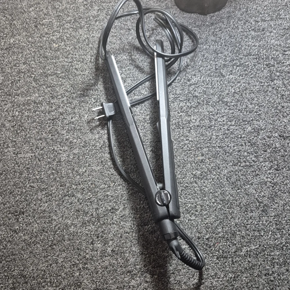 Revlon Black Hair Straightener